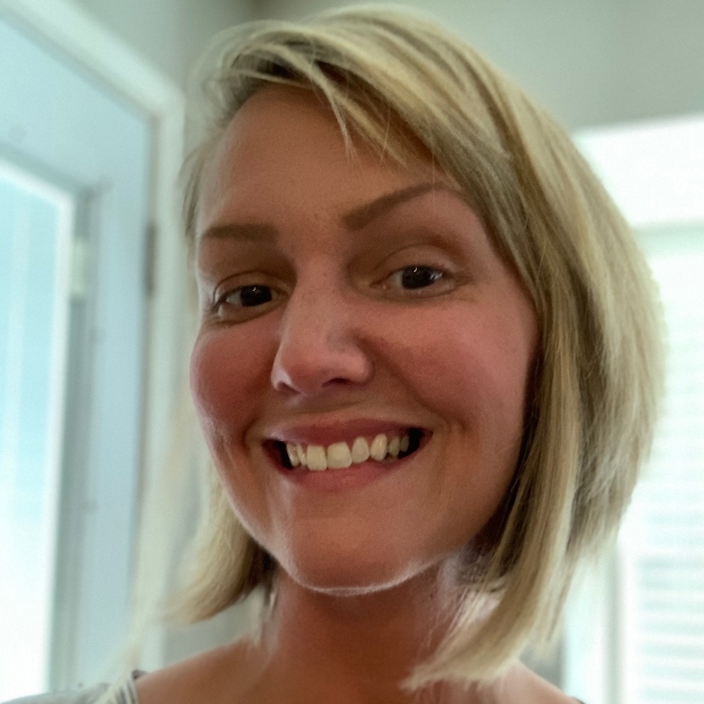 Meet your Posher, Rebecca